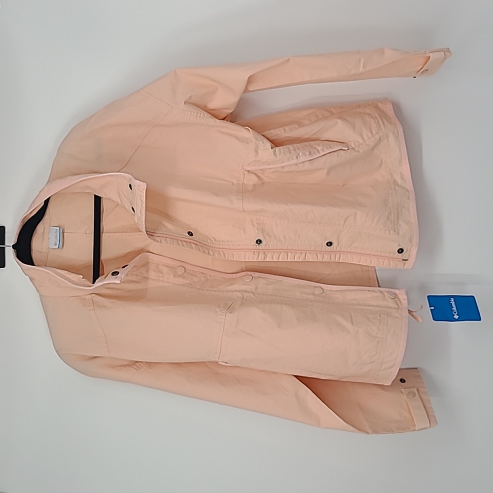 NWT Columbia sage lake jacket in light peach color XL